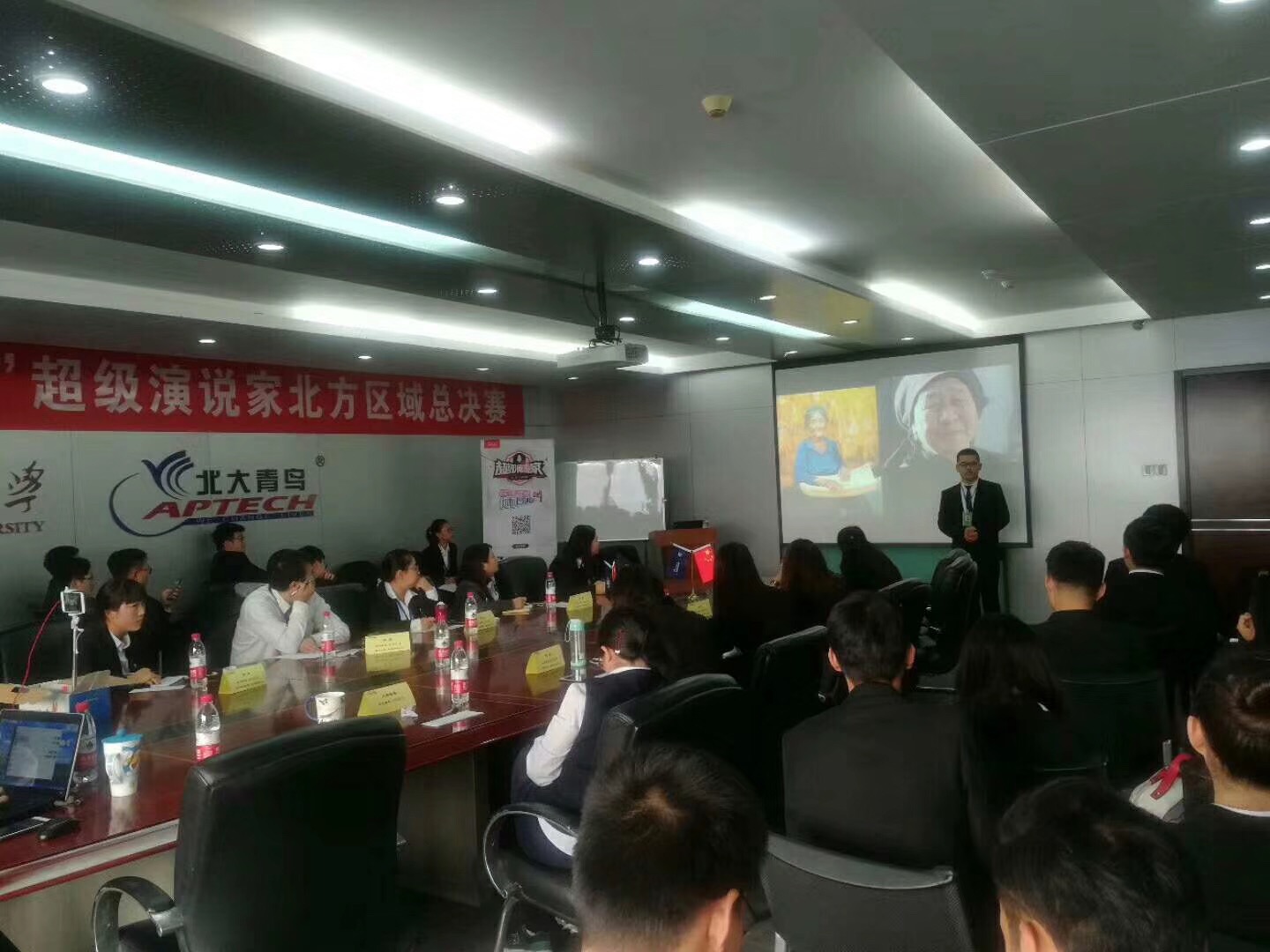 祝贺郑州翔天信鸽“超级演说家”北方区域总决赛赵严博同学喜获二等奖